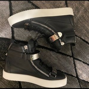 Giuseppe Zanotti arena